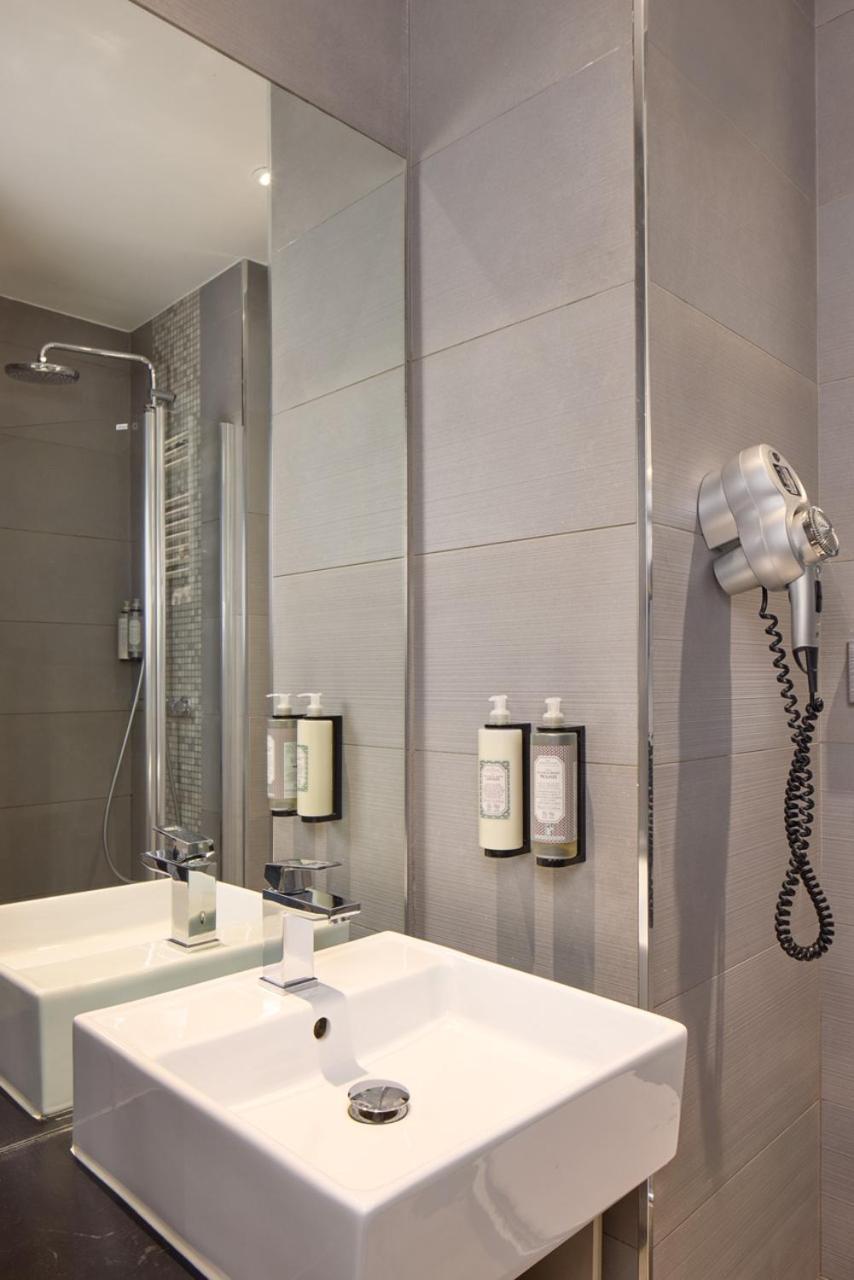 Timhotel Le Louvre Parigi