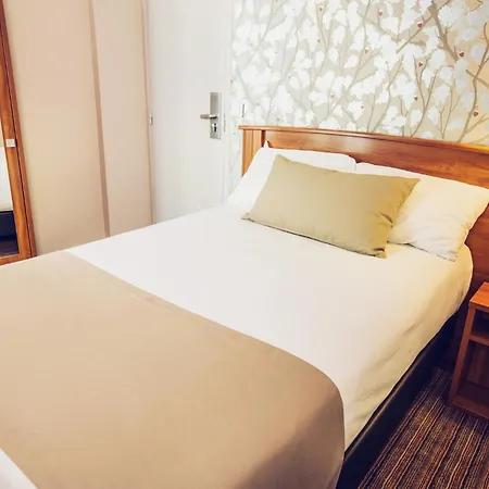 Timhotel Le Louvre Parigi