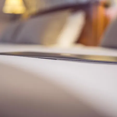 Timhotel Le Louvre Parigi
