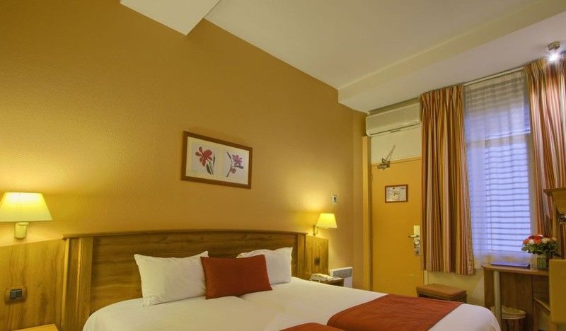 Timhotel Le Louvre Parigi