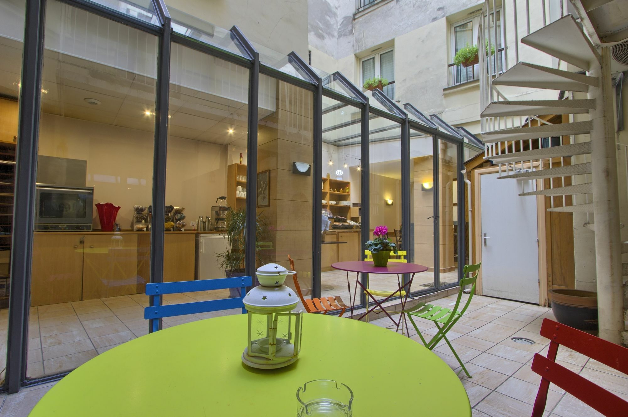 Hotel Timhotel Le Louvre Parigi